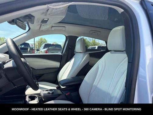 Space White Metallic 2023 Ford Mustang Mach-E Premium