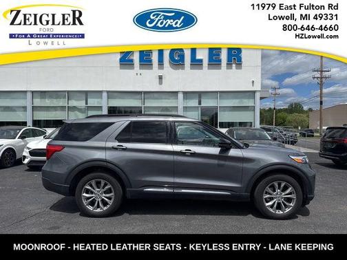 Carbonized Gray Metallic 2024 Ford Explorer XLT