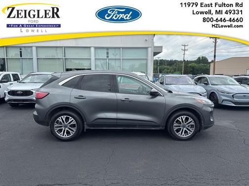 2022 Ford Escape SEL