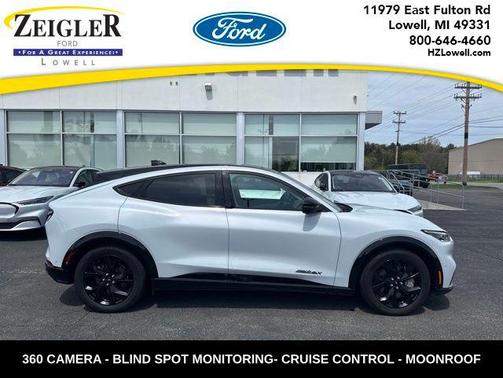 Space White Metallic 2023 Ford Mustang Mach-E Premium