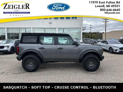 2025 Ford Bronco Base