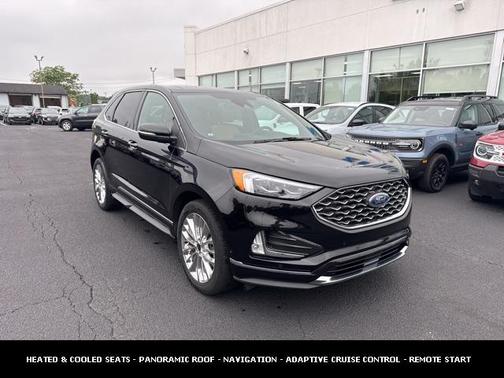 2023 Ford Edge Titanium