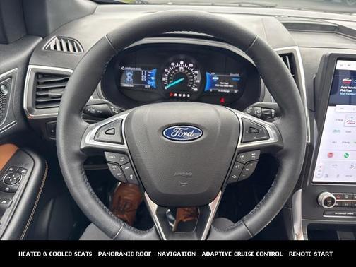 2023 Ford Edge Titanium