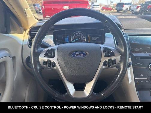 2013 Ford Taurus SEL