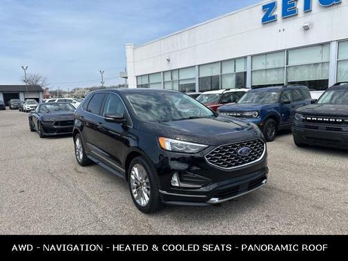 2022 Ford Edge Titanium
