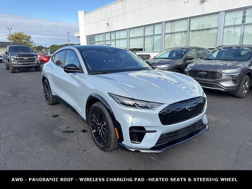 2025 Ford Mustang Mach-E Premium