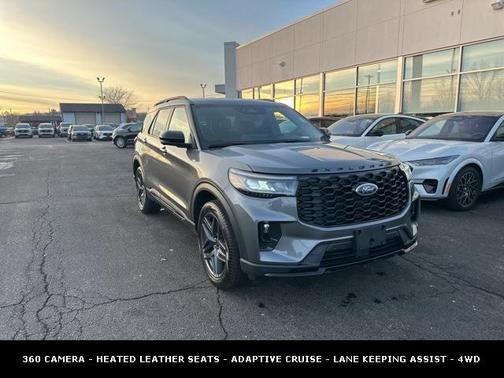 2025 Ford Explorer ST-Line