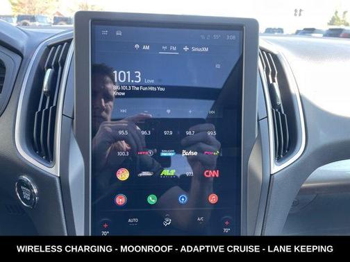 Burgundy Velvet Metallic Tinted Clearcoat 2024 Ford Edge SEL