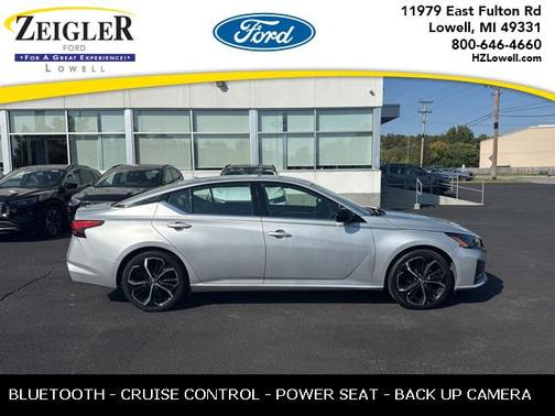 2023 Nissan Altima SR FWD