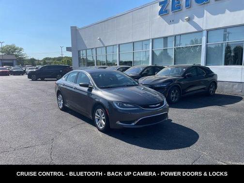 Granite Crystal Metallic Clearcoat 2015 Chrysler 200 Limited