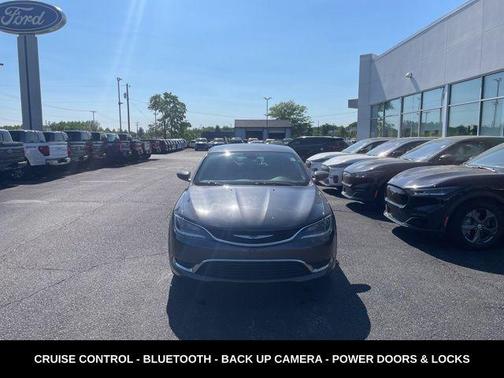 Granite Crystal Metallic Clearcoat 2015 Chrysler 200 Limited