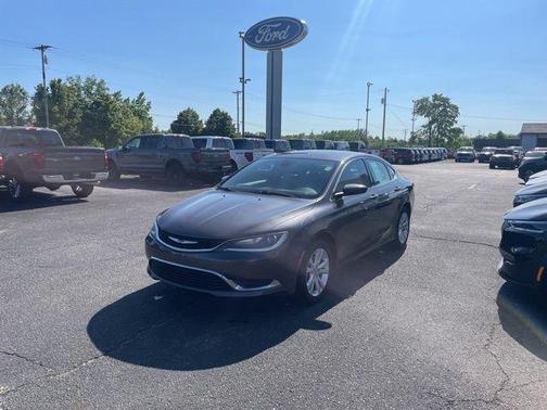 Granite Crystal Metallic Clearcoat 2015 Chrysler 200 Limited