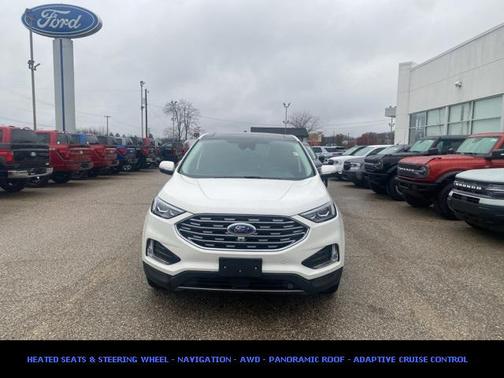 2022 Ford Edge Titanium