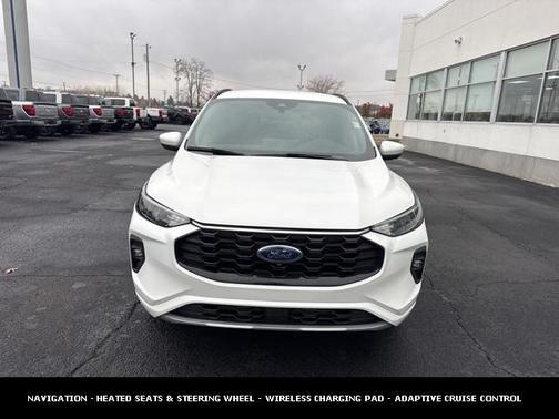 2023 Ford Escape ST-Line Select