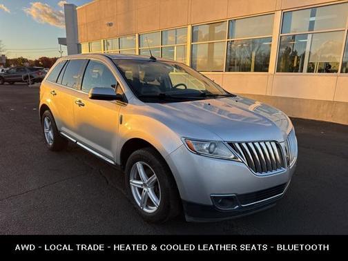 2013 Lincoln MKX Base
