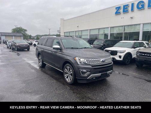 Magnetic Metallic 2021 Ford Expedition Max Platinum