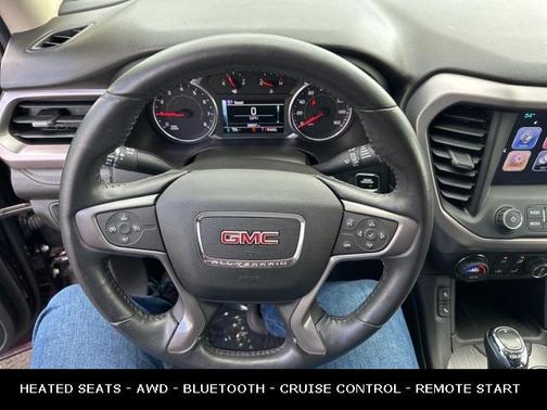 2017 GMC Acadia SLE-2