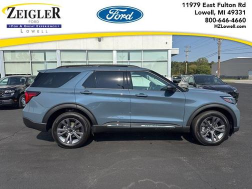 2025 Ford Explorer Active