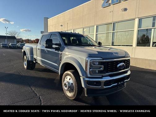 2025 Ford F-450 Lariat