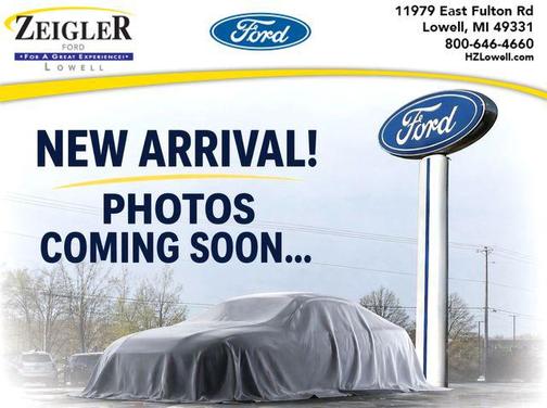 Magnetic Metallic 2018 Ford Escape SE