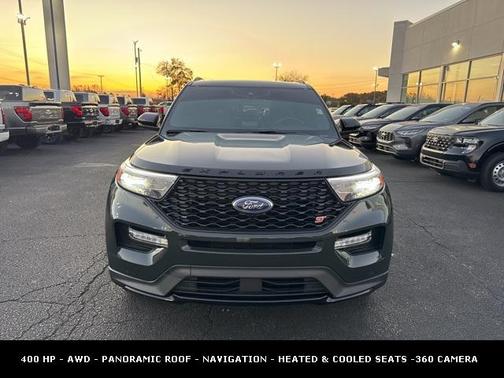 2023 Ford Explorer ST