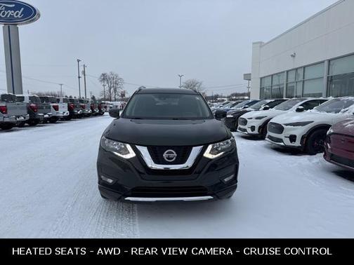 2020 Nissan Rogue SV