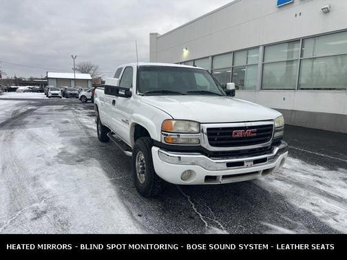 2004 GMC Sierra 2500 SLT H/D Extended Cab