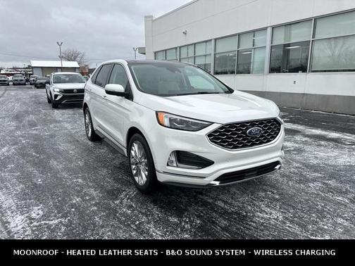 2022 Ford Edge Titanium