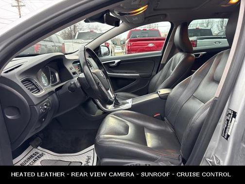 2016 Volvo V60 T5 Drive-E Premier