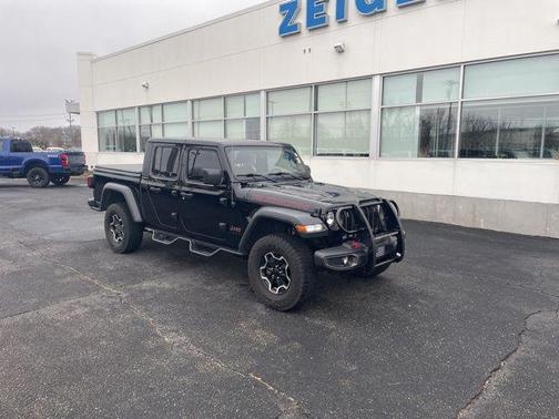 Black Clearcoat 2022 Jeep Gladiator Rubicon