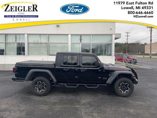 Black Clearcoat 2022 Jeep Gladiator Rubicon