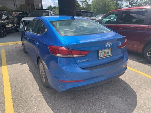 Electric Blue Metallic 2018 Hyundai ELANTRA SEL