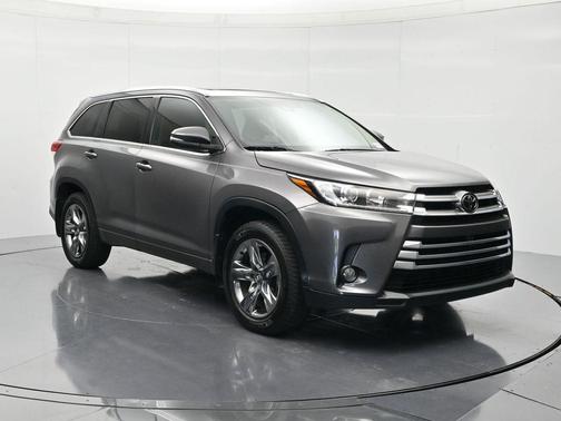 Predawn Gray Mica 2018 Toyota Highlander Limited Platinum