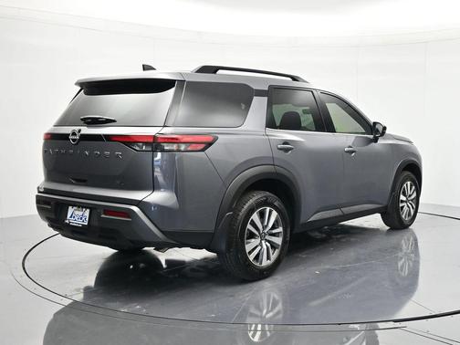 Gun Metallic 2026 Nissan Pathfinder SL