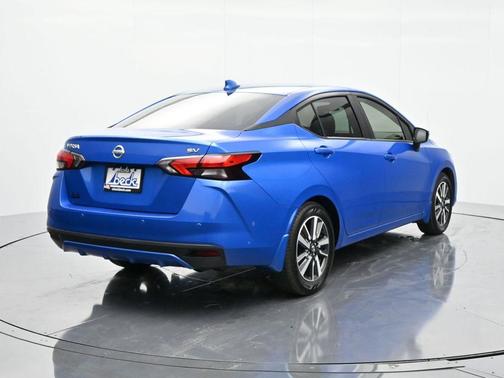 2021 Nissan Versa 1.6 SV