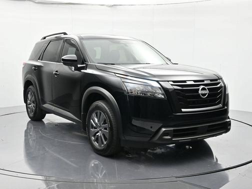 2025 Nissan Pathfinder SV FWD
