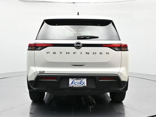 2025 Nissan Pathfinder S FWD
