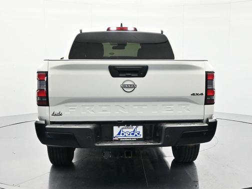 Glacier White 2022 Nissan Frontier S