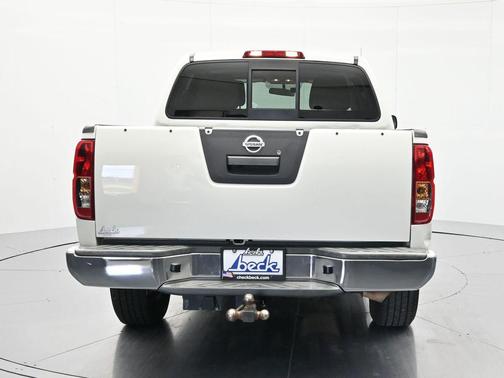 Glacier White 2019 Nissan Frontier SV