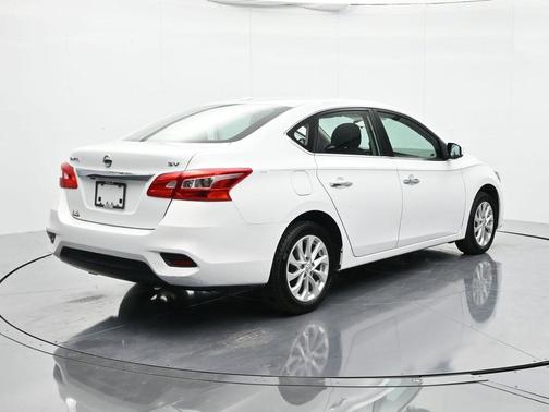 2018 Nissan Sentra SV