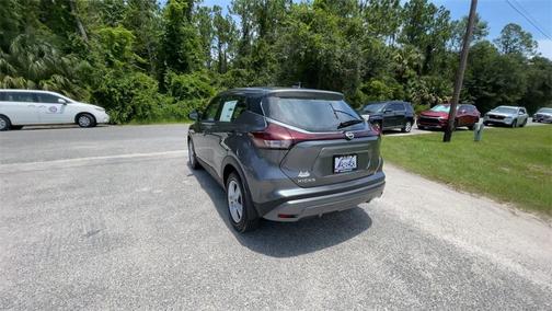2025 Nissan Kicks S