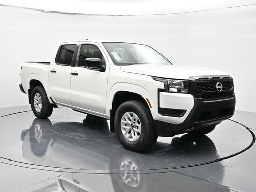2025 Nissan Frontier S