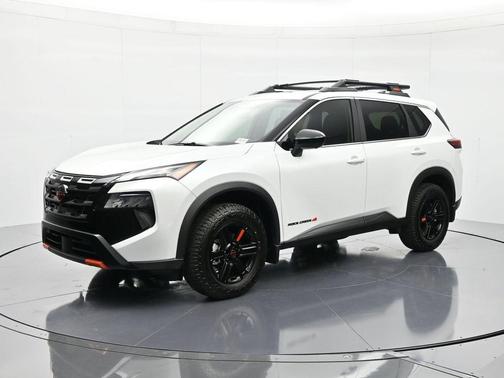 Everest White Pearl Tricoat 2026 Nissan Rogue Rock Creek