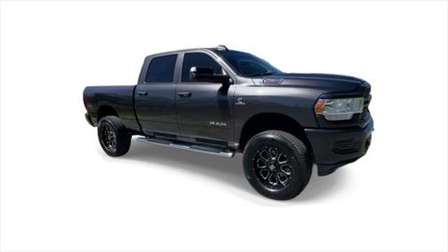 2021 RAM 2500 Tradesman Crew Cab 4x4 6'4' Box