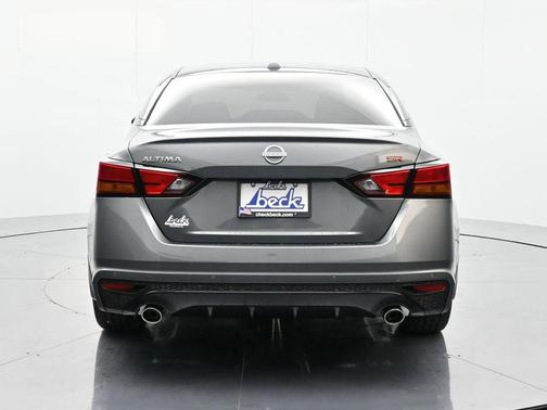 2025 Nissan Altima SR FWD