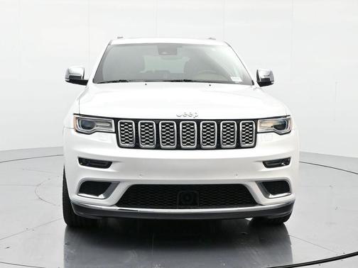 2019 Jeep Grand Cherokee Summit
