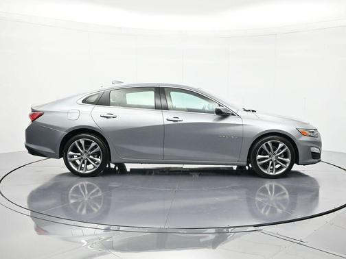 Sterling Gray Metallic 2024 Chevrolet Malibu FWD 2LT