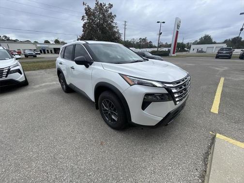 2025 Nissan Rogue S