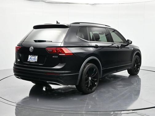 2020 Volkswagen Tiguan 2.0T SE R-Line Black 4MOTION