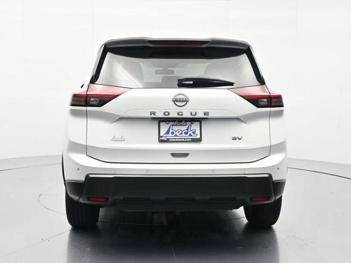 White Pearl 2024 Nissan Rogue SV